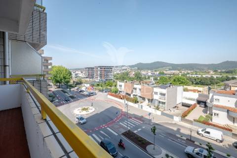 Apartamento tipologia t3 centro de barcelos, junto ao ipca