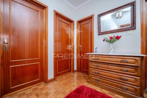 Apartamento tipologia t3 centro de barcelos, junto ao ipca