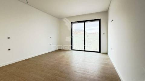 Apartamento t2 novo de design contemporâneo | esgueira, aveiro