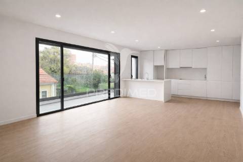 Apartamento t2 duplex novo com terraço panorâmico | esgueira, aveiro