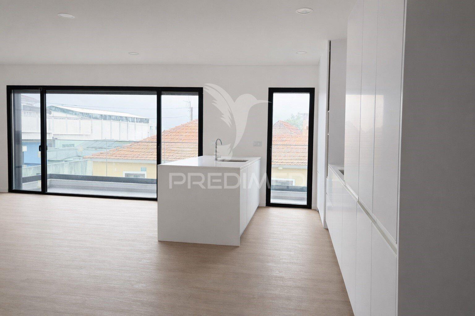 Apartamento t2 duplex novo com terraço panorâmico | esgueira, aveiro