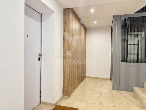 T1 novo no centro histórico de leiria | design, conforto e qualidade