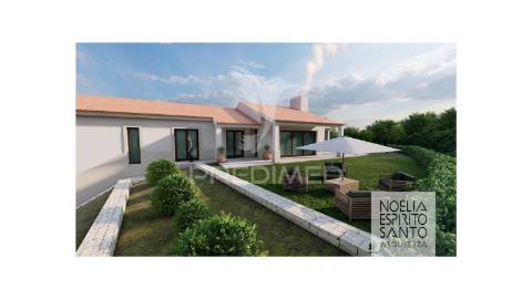 Moradia v3 com projeto em aprovação, pinhel, ourém