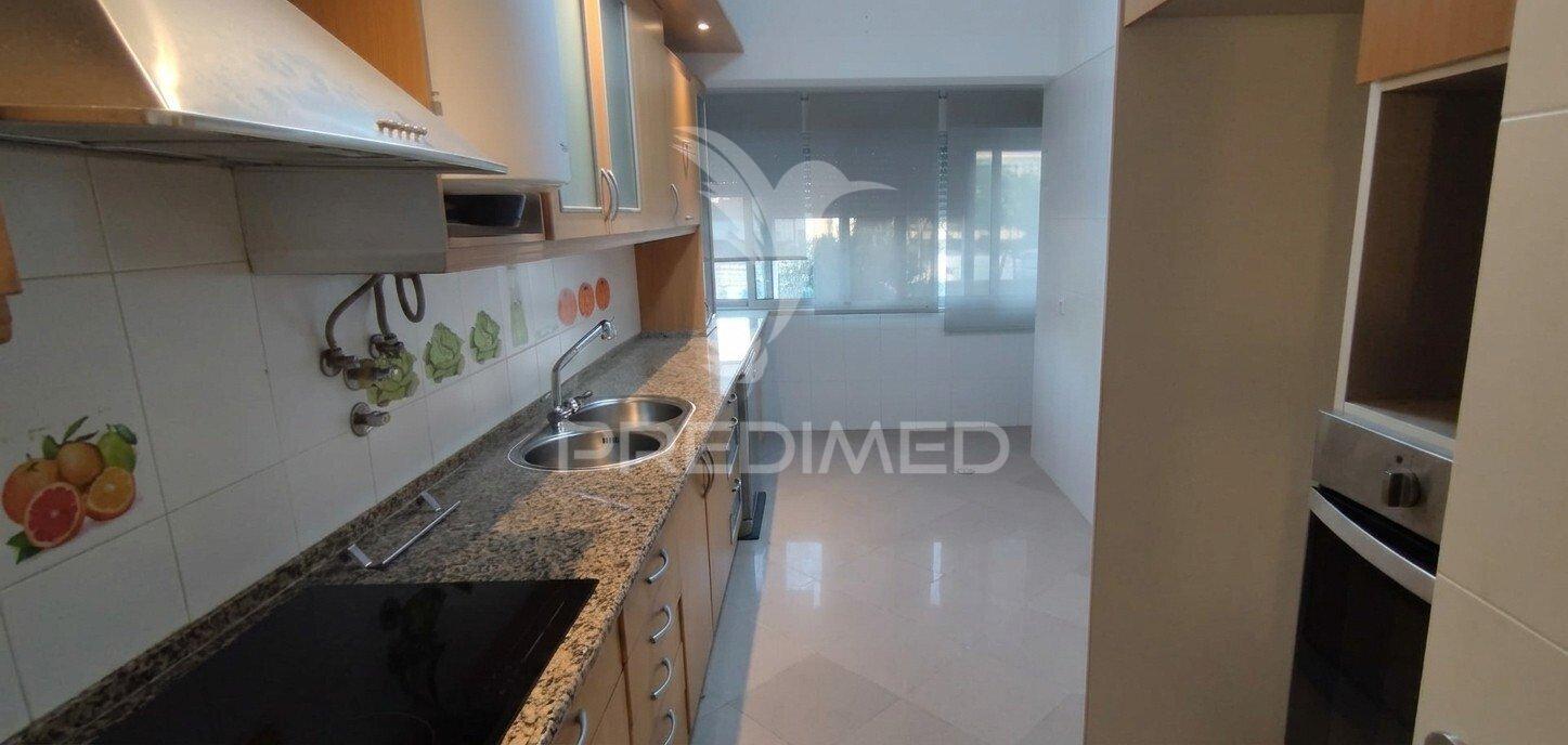 Apartamento t2 em alhandra