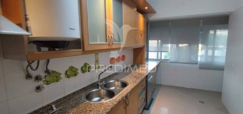 Apartamento t2 em alhandra