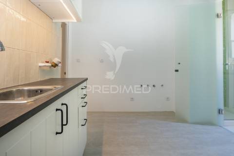Apartamento t1+1 com vista rio junto museu da arte antiga