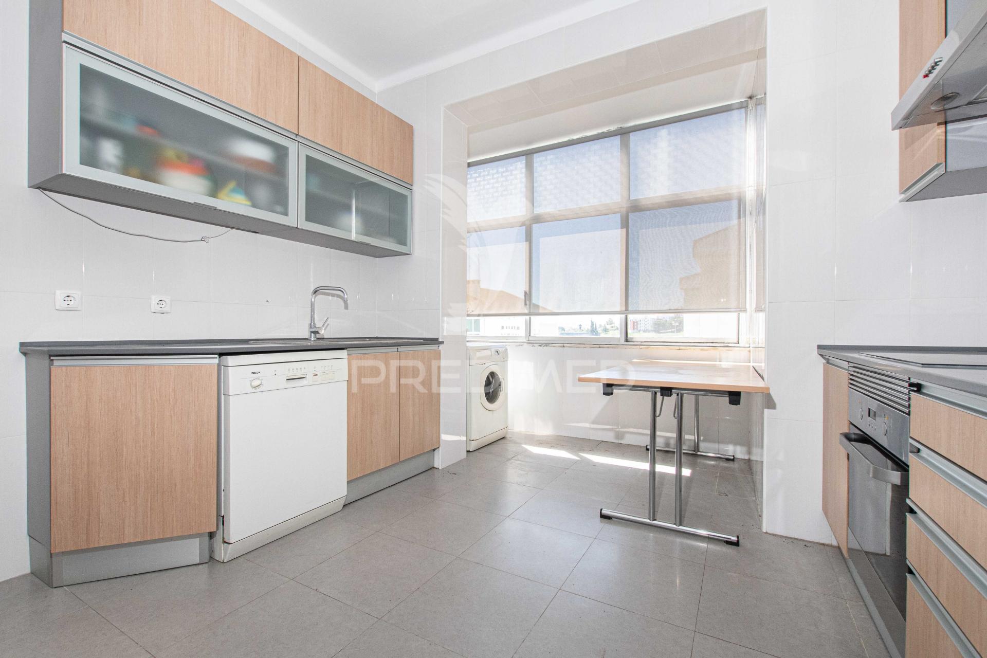 Apartamento t2 azambuja