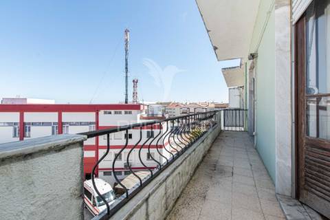 Apartamento t2 azambuja