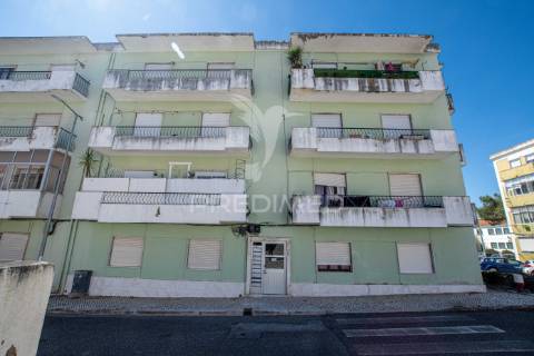 Apartamento t2 azambuja