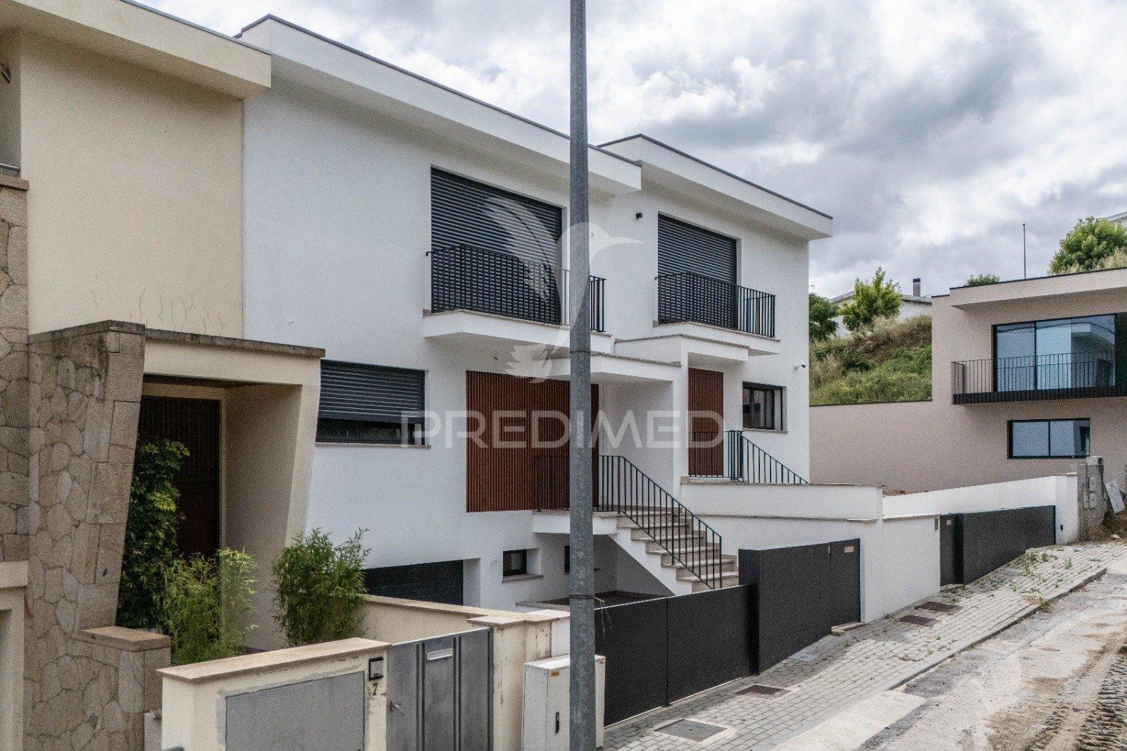 Moradia nova t3 em são pedro d'este – braga