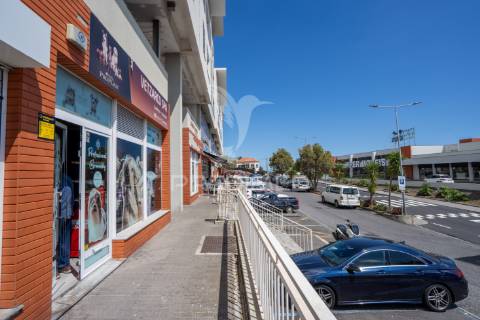 Espaço comercial na cancela caniço santa cruz