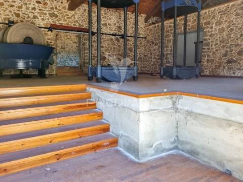 Restaurante & bar em antigo lagar | um imóvel único com história e potencial de reconversão