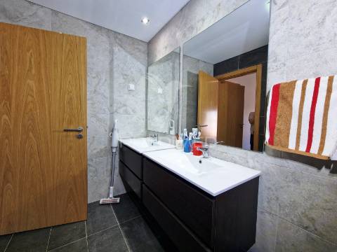 Apartamento à venda em rua raúl costa fernandes s/n, ramada e caneças