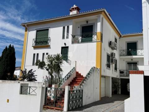 Primeiro andar de moradia