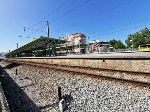 Apartamento t1 à venda no centro da amadora