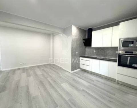 T1 totalmente remodelado | pronto a habitar | excelente oportunidade!