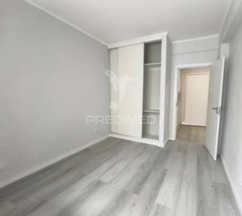 T1 totalmente remodelado | pronto a habitar | excelente oportunidade!