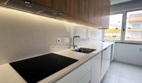 Apartamento t3 totalmente remodelado - rua pedro álvares cabral, leiria