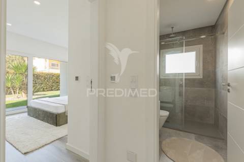 Moradia 4 suites, aroeira