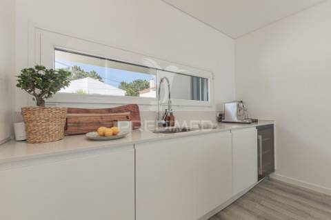 Moradia 4 suites, aroeira