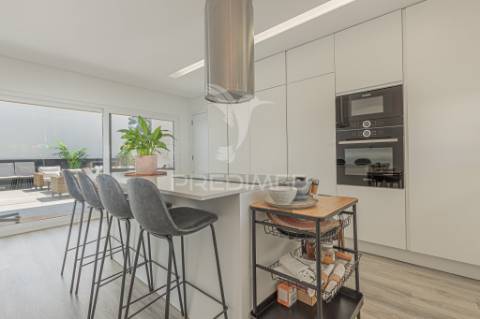 Moradia 4 suites, aroeira