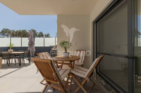 Moradia 4 suites, aroeira