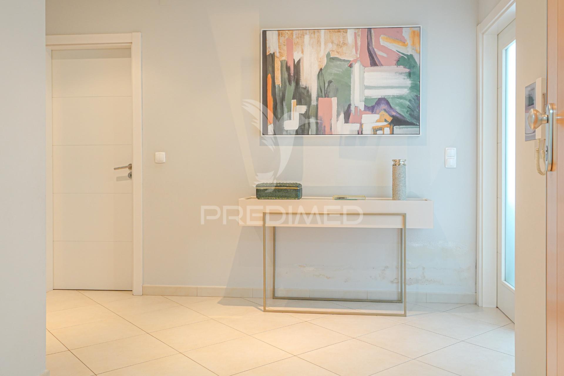 Apartamento t4 na prestigiada urbanização dos pinheiros – abrantes.