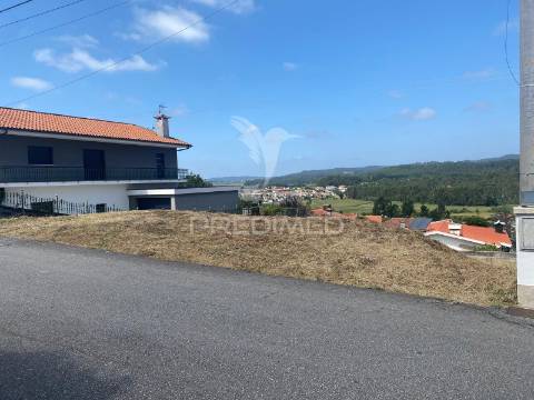 Lote de terreno para construção