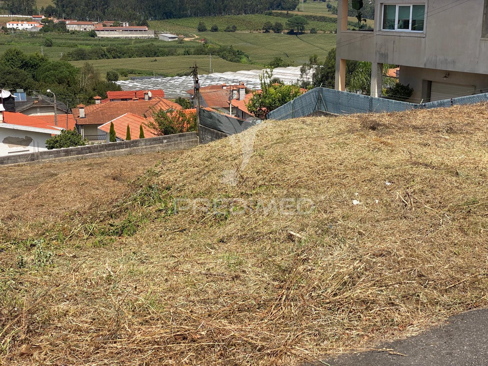Lote de terreno para construção
