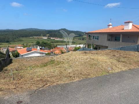 Lote de terreno para construção