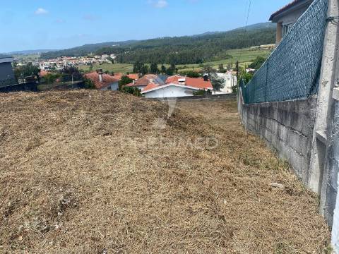 Lote de terreno para construção