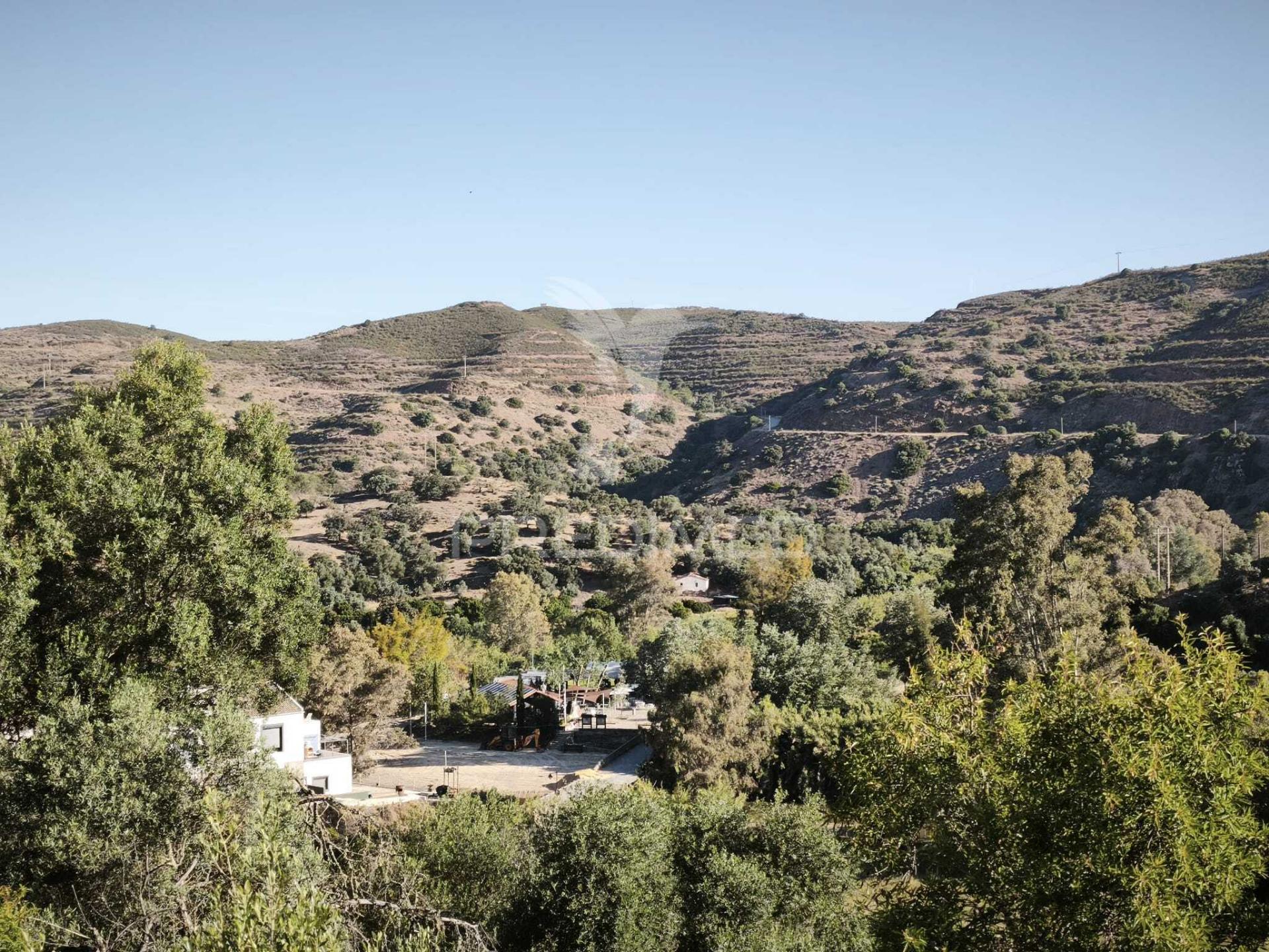 Terreno urbano em alcoutim – onde a história e o guadiana se encontram
