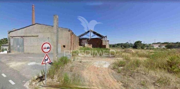 Unidade industrial de cerâmica com 28.840m² | santarém