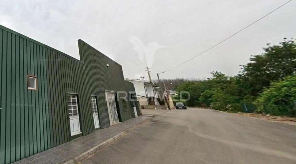 Armazém industrial com potencial comercial em préstimo - águeda