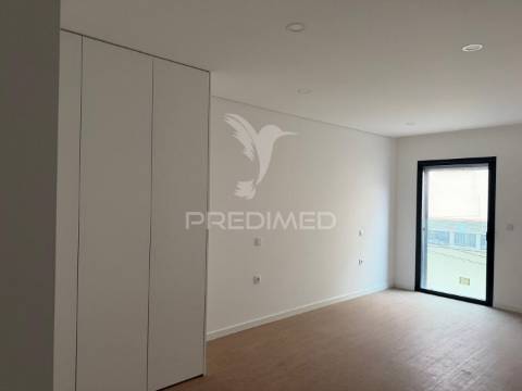 Apartamento t3 novo com terraço privativo | esgueira, aveiro