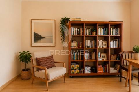 T3 remodelado com garagem box na costa da guia, cascais