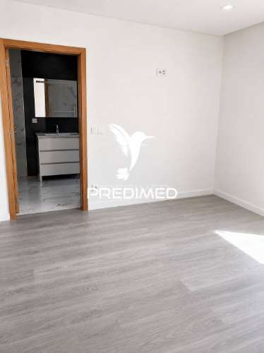 Moradia t1 + 1 regadas