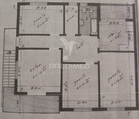 Oportunidade - moradia bifamiliar, com logradouro + terreno