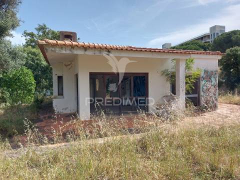 Moradia t3 térrea, terreno 950m2, com piscina em vale navio