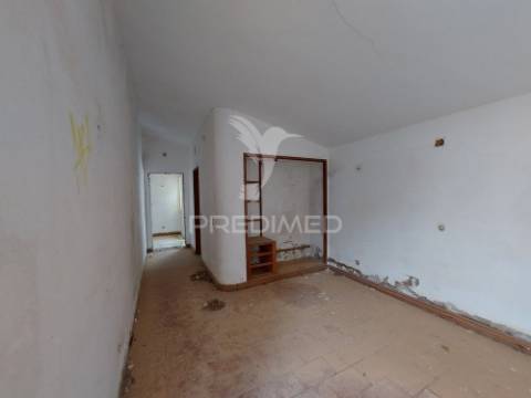 Moradia t3 térrea, terreno 950m2, com piscina em vale navio
