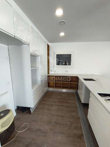 Moradia isolada com piscina – possibilidade de permuta