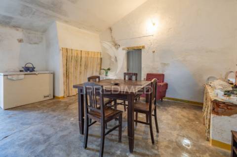 Oportunidade única na boa fé, évora – duas moradias em lote de 918 m²