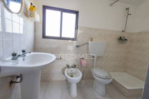 Oportunidade única na boa fé, évora – duas moradias em lote de 918 m²