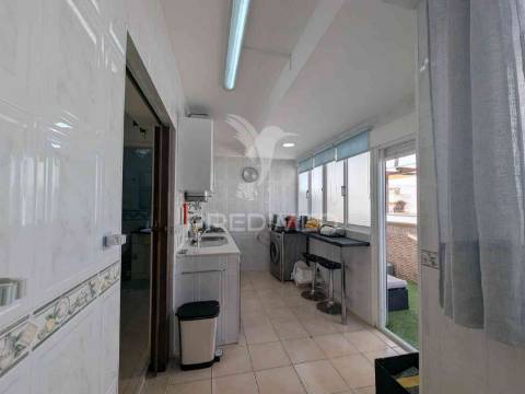 T1 com vista mar em monte gordo, para arrendamento
