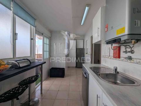 T1 com vista mar em monte gordo, para arrendamento