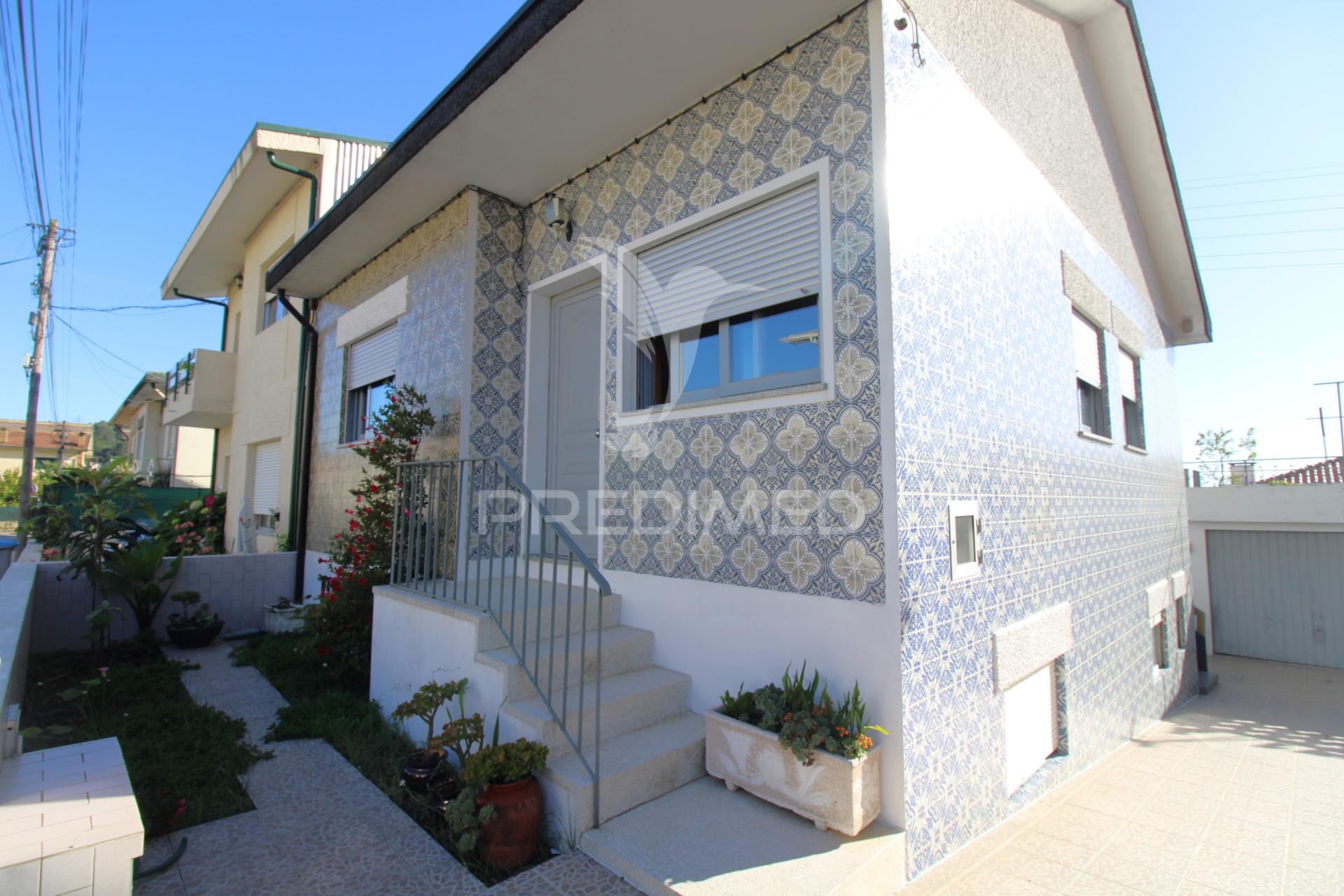 Moradia t4 com potencial bi-familiar em ermesinde