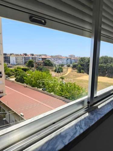 Apartamento t1 para arrendamento ,  quinta da tendeirinha