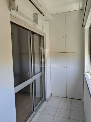 Apartamento t1 para arrendamento ,  quinta da tendeirinha