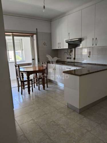 Apartamento t1 para arrendamento ,  quinta da tendeirinha
