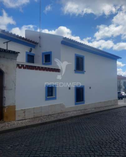 Moradia t2 r/c 1ºandar